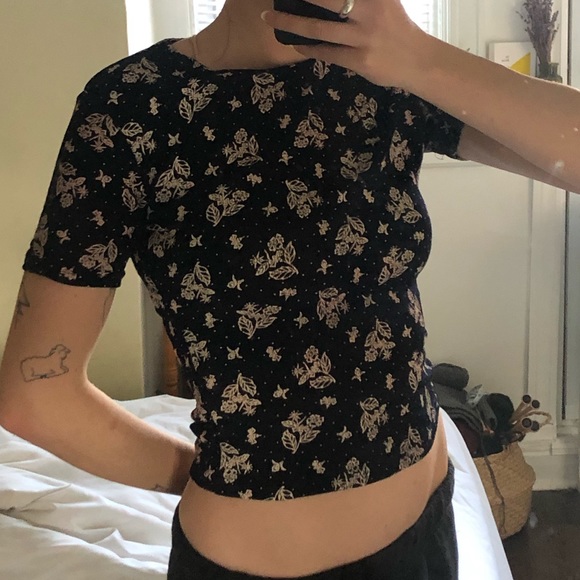 Vintage Floral Crop - Picture 2 of 4